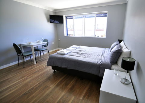 Bribie Island Square - Australian Directory 6