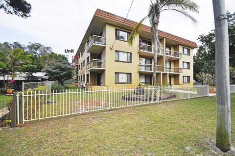 Sands Court On Boyd - Australian Directory 11