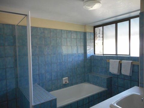 Placid Waters Holiday Apartments - Australian Directory 14