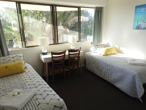 Placid Waters Holiday Apartments - Australian Directory 11