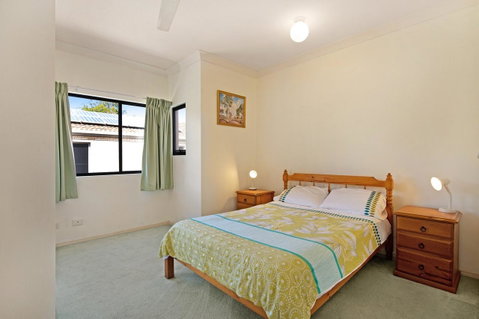 Quiet Location Across From Waterfront - South Esp, Bongaree - Australian Directory 17