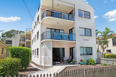 Quiet Location Across From Waterfront - South Esp, Bongaree - Australian Directory 0