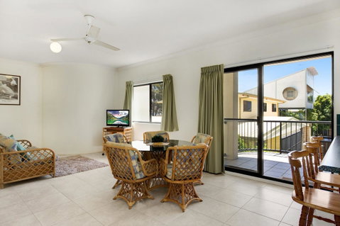 Quiet Location Across From Waterfront - South Esp, Bongaree - Australian Directory 3