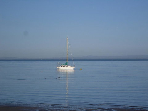 Quiet Location Across From Waterfront - South Esp, Bongaree - Australian Directory 4