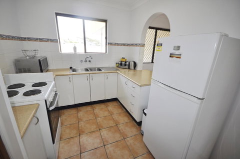 Bayviews At Bongaree - Australian Directory 4