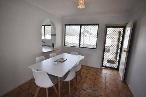 Bayviews At Bongaree - Australian Directory 9
