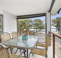 Fishing and Swimming at your doorstep - Sylvan Beach Esp Bellara - Australian Directory