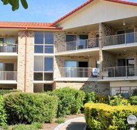 Spacious unit with views of Pumicestone - Wattle Ave Bongaree - Australian Directory