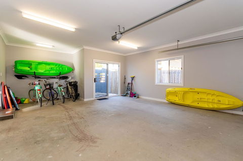Fabulous Family Destination In Paradise Parade, Bongaree - Australian Directory 4