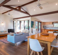 Laguna House - Australian Directory