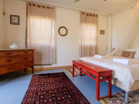 Eddies Place - Australian Directory 15