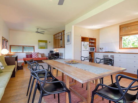 Eddies Place - Australian Directory 9