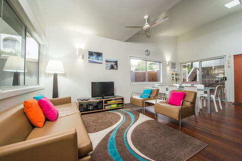Allure Stradbroke Resort - Australian Directory 26