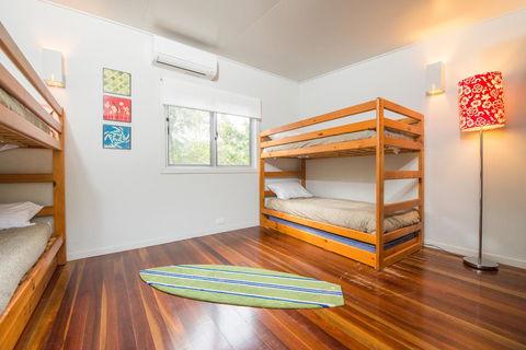 Allure Stradbroke Resort - Australian Directory 39