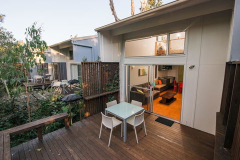 Allure Stradbroke Resort - Australian Directory 43