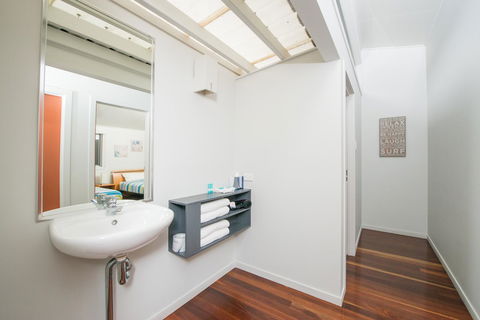 Allure Stradbroke Resort - Australian Directory 27