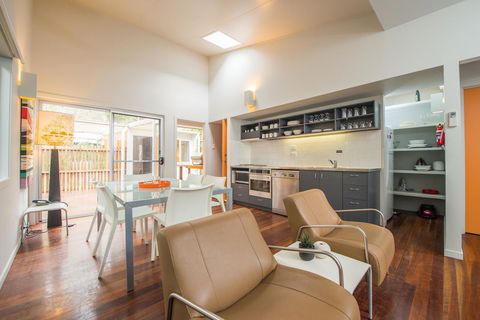 Allure Stradbroke Resort - Australian Directory 42
