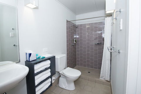 Allure Stradbroke Resort - Australian Directory 25