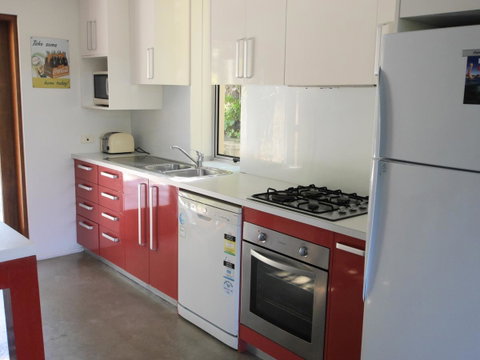 A AAA C-SHACK - Australian Directory 10