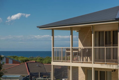 'Banksia Atura' At Tura Beach - Australian Directory 1