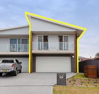 'Birubi Breezes' 2/7 Fitzroy St - Large Duplex with Air Conditioning WIFI  only 5 minute walk to the beach - Australian Directory