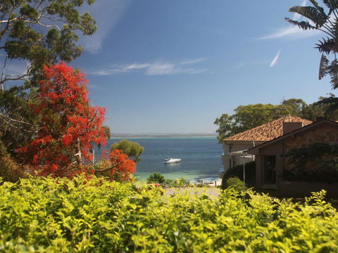 'Dutchies Vista' 1/45 Christmas Bush Ave - Ground Floor Duplex With Stunning Water Views - Australian Directory 0