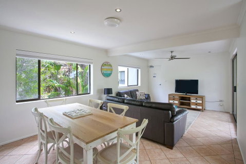 'Pandanus Cove' Apartment 5 - Australian Directory 0