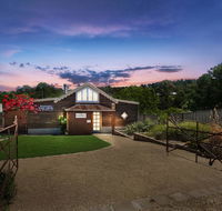 'The Coach House' At Lochiel - Australian Directory