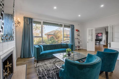 , , , Alice Wonderland, , ,  In 4 Beds House - Australian Directory 0