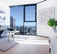08 1Bd 1Bth SkyCastle Lvl 55 StunningView FreeTram - Australian Directory