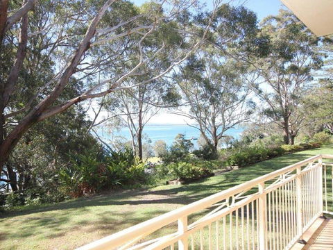 1 'Fiddlers Green' 62 Magnus Street - Ground Floor Unit Close To CBD - Australian Directory 0