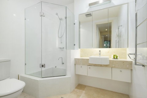 1/11 Angler Street - Australian Directory 2
