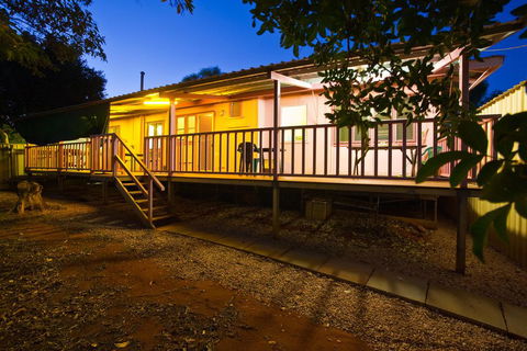 10 Tautog Street House And Unit - Separate Self-contained Unit - Australian Directory 0