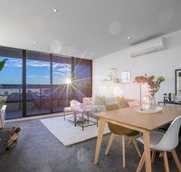 107 Light Filled Cozy Apt in the Heart of St Kilda - Australian Directory