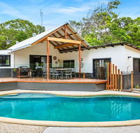 11 Naiad Court - Rainbow Shores Fantastic Family Retreat Swimming Pool 200m to beach Free Wi-Fi - Australian Directory