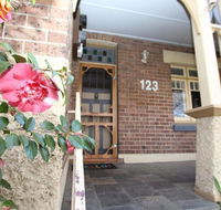 123 Hill St Heart of Orange Double Brick - Australian Directory