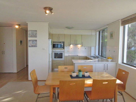 13 'Harbourside', 3-7 Soldiers Point Road - Fantastic Waterfront Unit - Australian Directory 2