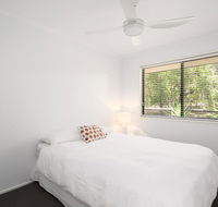 13 Orania Court Rainbow Shores - Pool sleeps 8 air conditioning fire pit - Australian Directory