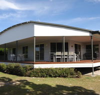 14 Zircon Street - Centrally located family home with covered deck close to patrolled beach  shops - Australian Directory