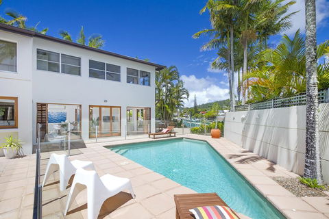15 Cooran Court, Noosa Sound - Australian Directory 3