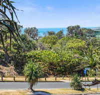 16 Pt Lookout Beach Resort - Australian Directory