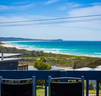 17 Dulling Street - Beach House - Australian Directory