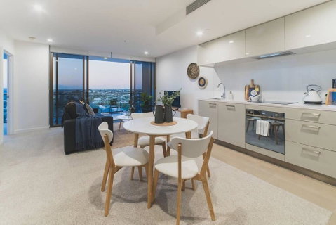 2 Bed Brisbane Resort Apartment - Australian Directory 2