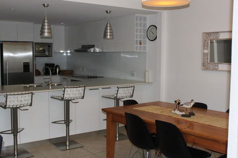 2/18-20 Kipling Street, Byron - Eastpoint - Australian Directory 1