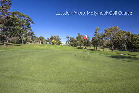 2/81 Clyde St - Villa De Golf At Mollymook - Australian Directory 2