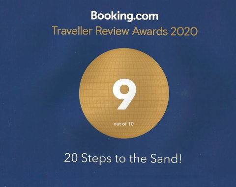 20 Steps To The Sand! - Australian Directory 3