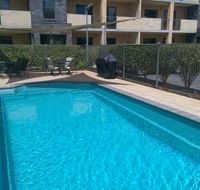22 Gillies Street Apartments - Australian Directory