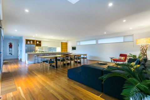 C-Escape - Australian Directory 3