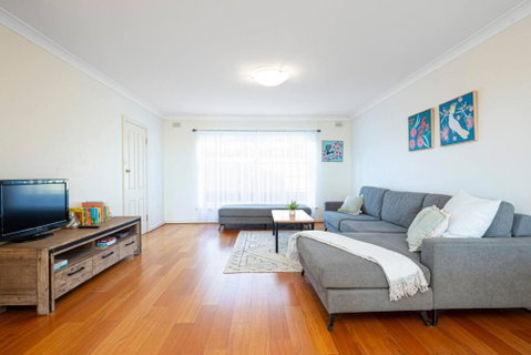 Cityscape Charm - 2BR Home In Wattle Park - Australian Directory 1