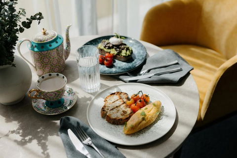 Crowne Plaza Adelaide Mawson Lakes, An IHG Hotel - Australian Directory 2